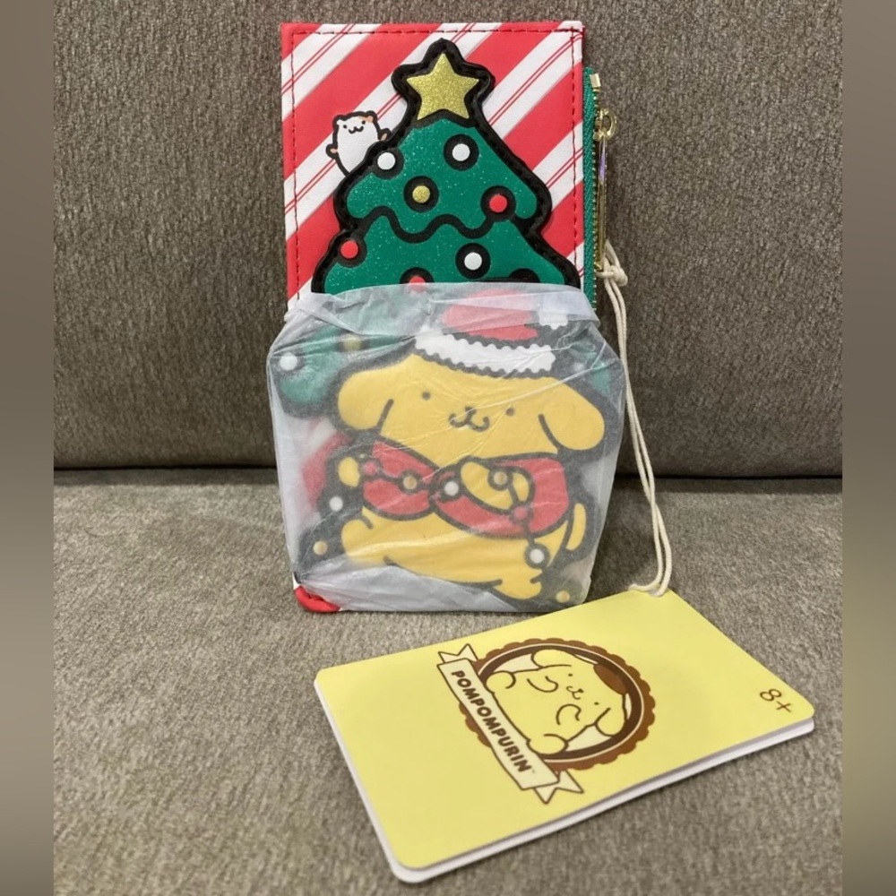 Loungefly Sanrio Pompompurin Santa Hat Large Card Holder